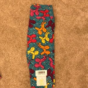 OS LuLaRoe Birthday Leggings. Extremely RARE